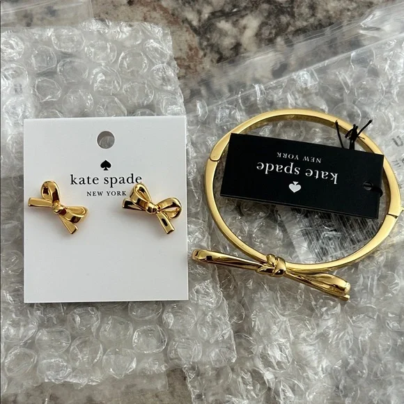 Kate Spade Gold Bow Jewelry Set - Picture 1 of 6